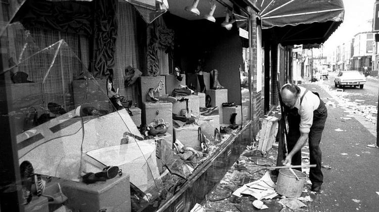 In the 1970s, the UK experienced several incidents of street violence as a result of the economic crisis.  - Getty Images - Getty Images