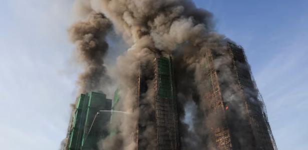 Imagem da notícia - UOL Notícias