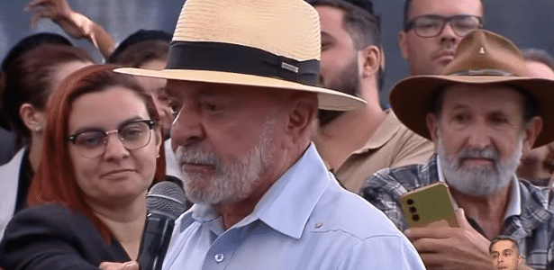Em discurso em Belo Horizonte, Lula ignora operação da PF contra líder do governo