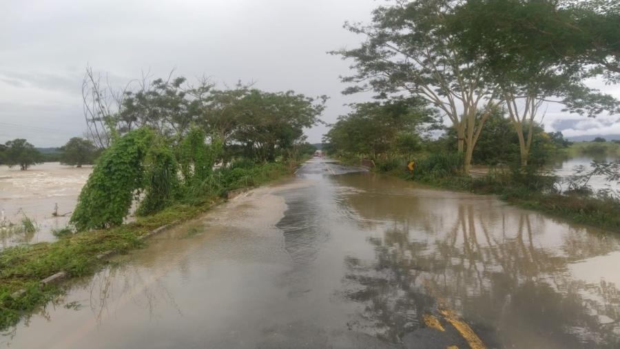 No final do ano, o norte de Minas Geras sofreu com as fortes chuvas - Corpo de Bombeiros de Minas Gerais/Divulgação