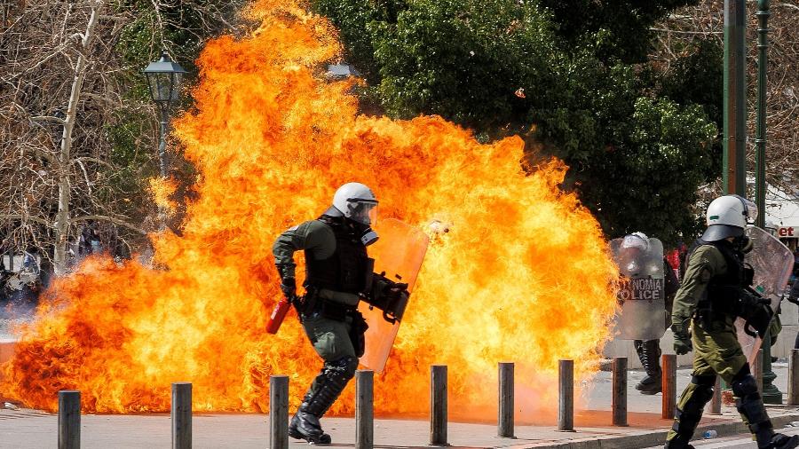 Polícia e manifestantes entraram em confronto - REUTERS/Alkis Konstantinidis
