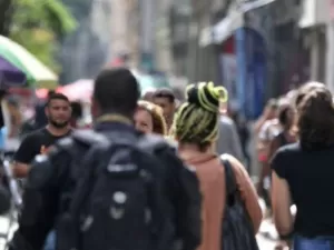 75% dos brasileiros acham que vida vai melhorar em 2025, diz Febraban