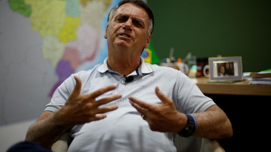 O ex-presidente Jair Bolsonaro em sua sala na sede do PL, em Brasília O ex-presidente Jair Bolsonaro em sua sala na sede do PL, em Brasília