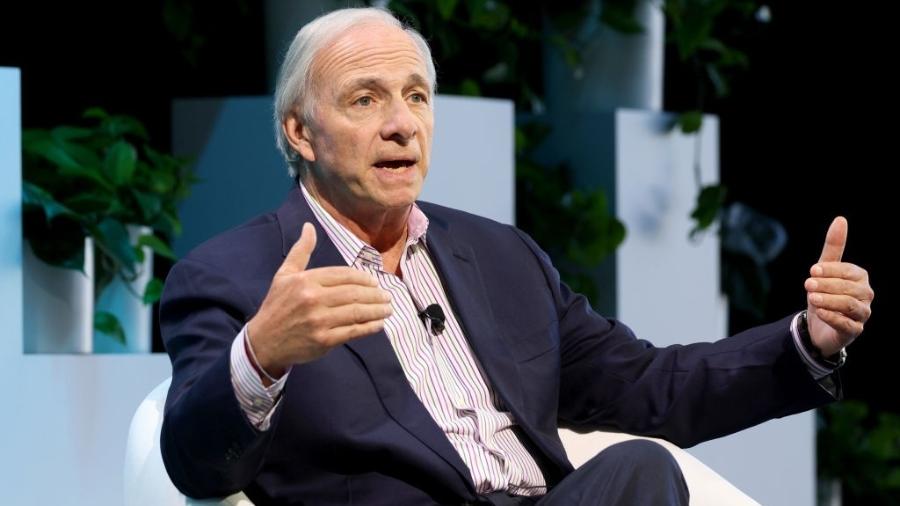Ray Dalio, fundador e mentor da Bridgewater Associates, na cidade de Nova York Ray Dalio, fundador e mentor da Bridgewater Associates, na cidade de Nova York