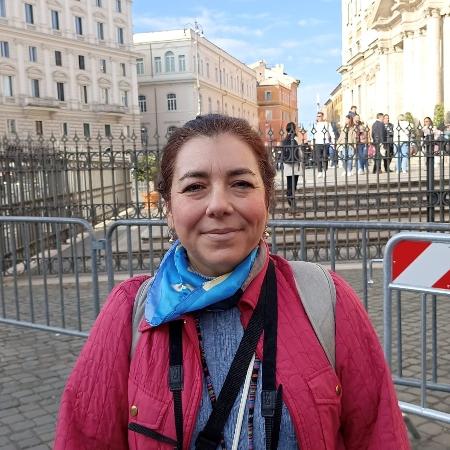 A italiana Alessandra Pinna considera Francisco um "pacifista" em tempos de guerra A italiana Alessandra Pinna considera Francisco um "pacifista" em tempos de guerra