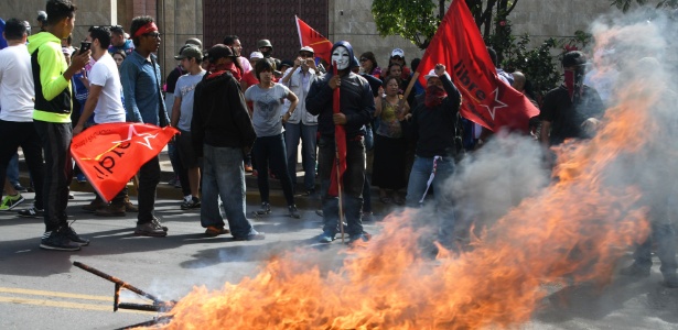 Hondurenhos protestaram contra a reeleição do presidente Juan Orlando Hernández - Orlando Sierra/AFP