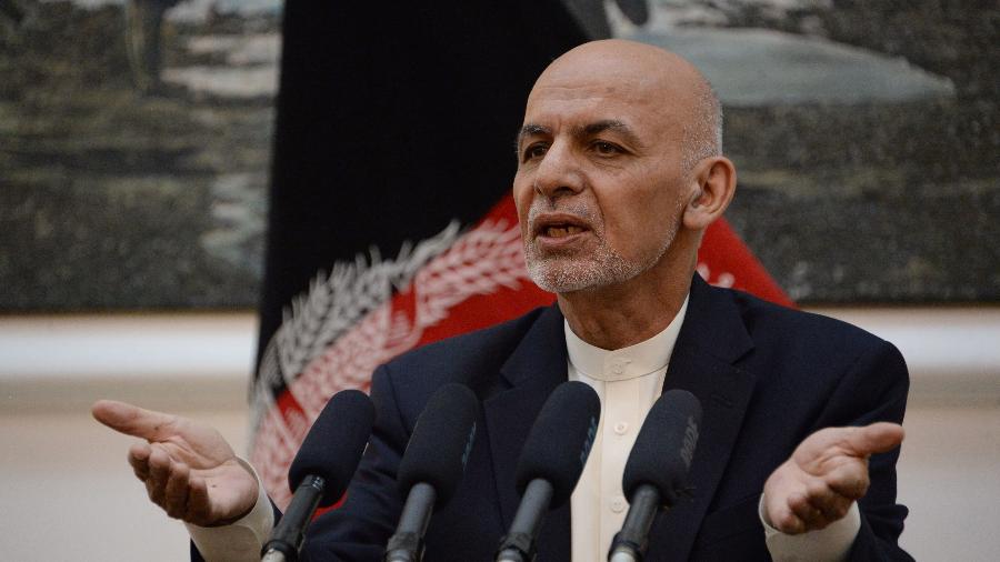 30.jun.2018 - O presidente afegão, Ashraf Ghani, durante coletiva em Cabul - Noorullah Shirzada/AFP