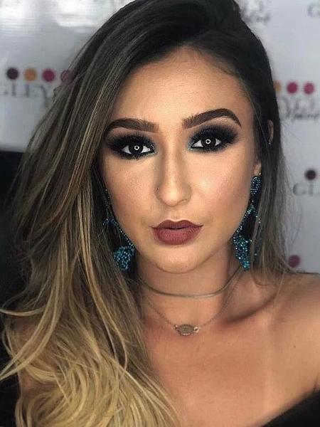  Ana Karolina Lara Ferreira Fernandez, 22, morreu ao cair no poço de um elevador em Buenos Aires - Arquivo Pessoal