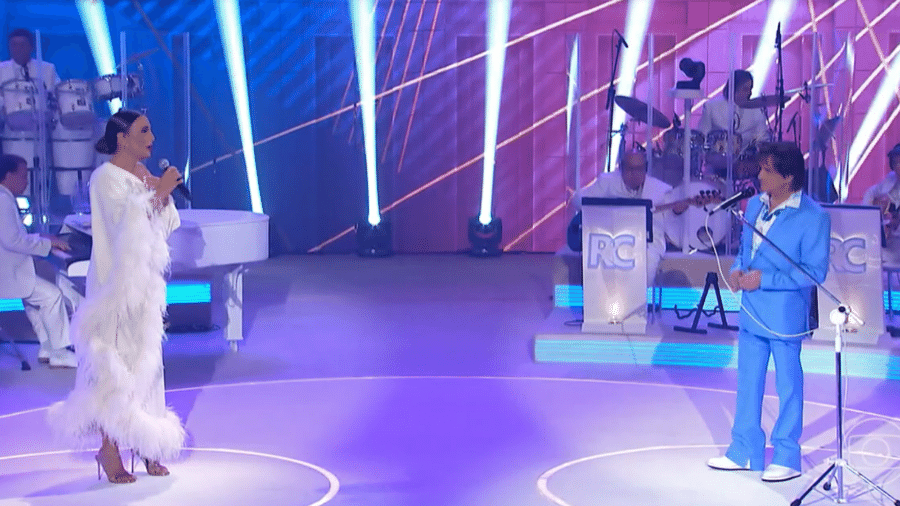Ivete estreou o palco do especial para os convidados de Roberto Carlos  - Reprodução/TV Globo