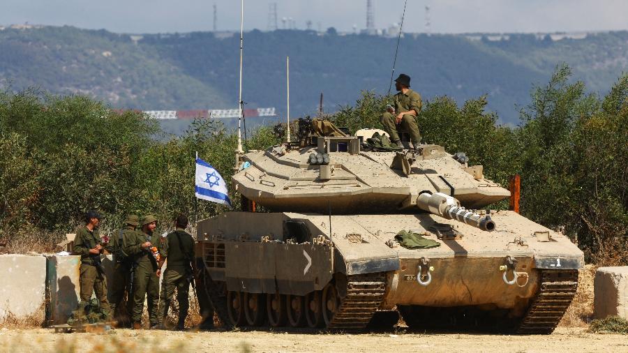 Soldados de Israel na fronteira com o Líbano