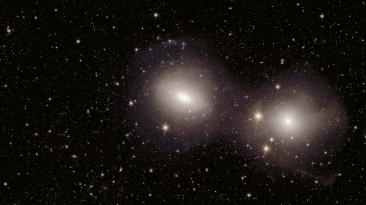A nova imagem do telescópio espacial Euclid do grupo de galáxias Dorado