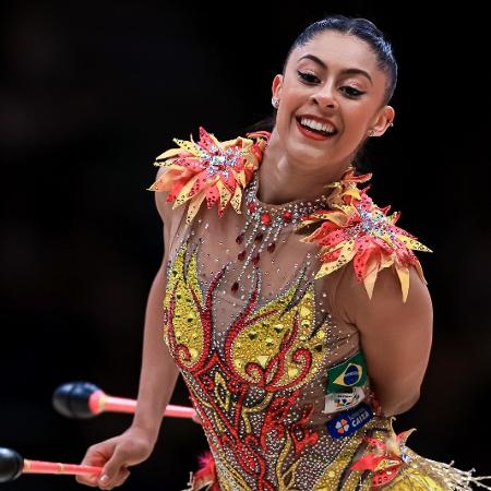 Babi Domingos, atleta brasileira da ginástica rítmica