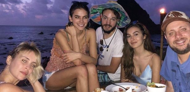 Bruna Marquezine aparece sem aliança e fãs questionam se relacionamento com Neymar segue firme - Reprodução/Instagram - Reprodução/Instagram