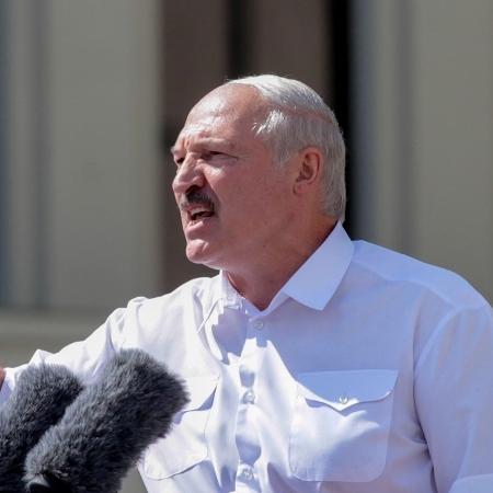Presidente de Belarus, Alexander Lukashenko, anunciou fechamento de fronteiras e possível "guerra" com seus vizinhos - Siarhei Leskiec/AFP