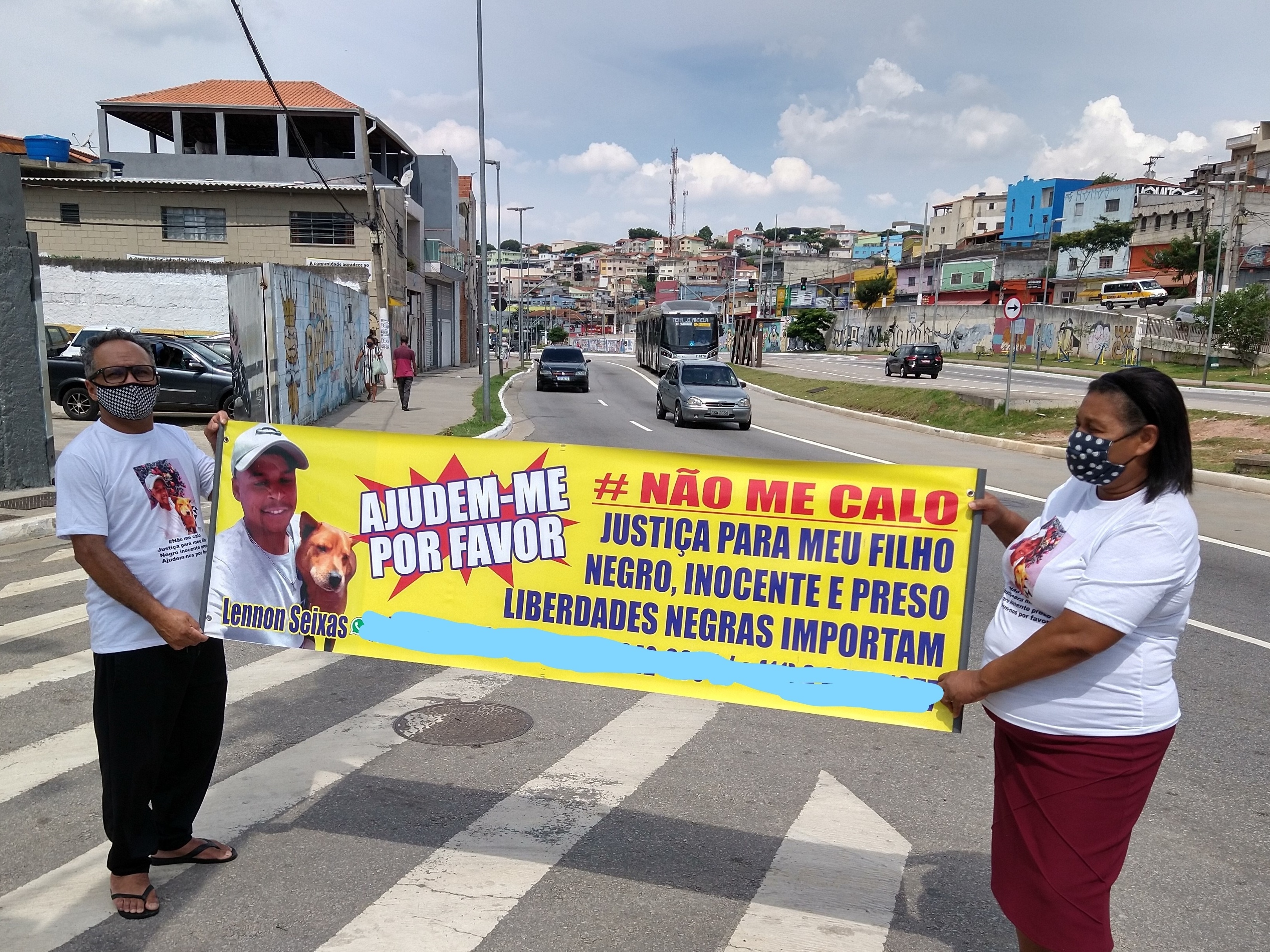 Jovens são presos por crime cometido na hora que eram abordados pela PM