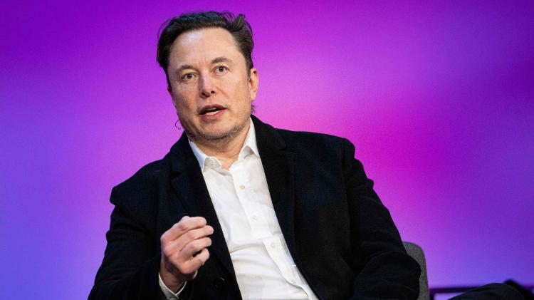 Empresário Elon Musk fala durante conferência TED realizada em Vancouver, no Canadá, em 14 de abril de 2022 - Ryan Lash/Ted Conferences/AFP - Ryan Lash/Ted Conferences/AFP