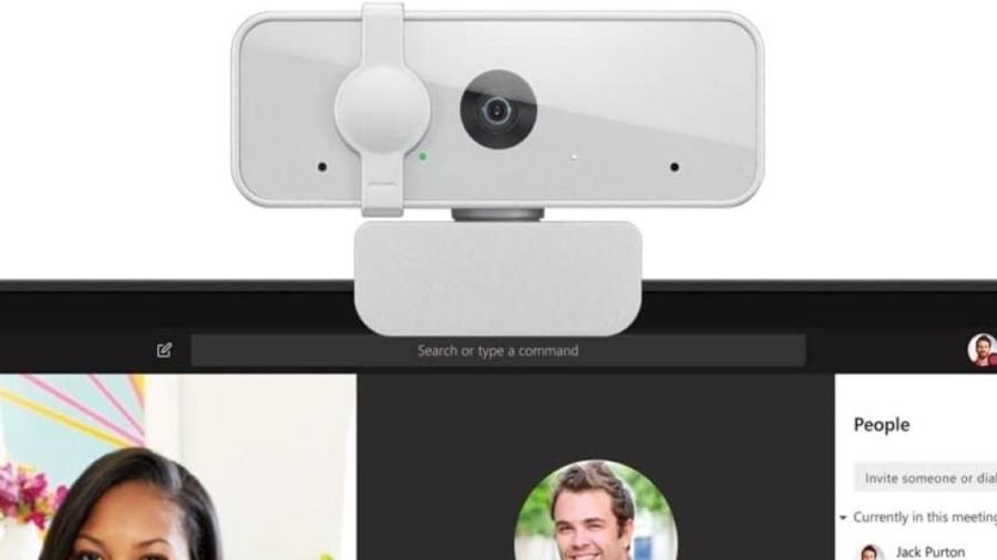 Webcam Lenovo 300 Full HD com dois microfones integrados Webcam Lenovo 300 Full HD com dois microfones integrados