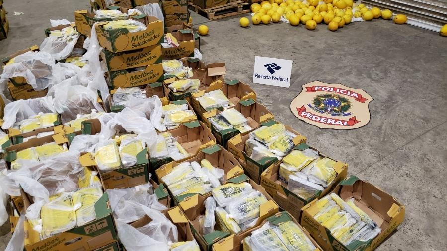 Fiscalização encontra container com carga de melão misturada com 2 toneladas de cocaína em porto de Natal - Polícia Federal/Divulgação