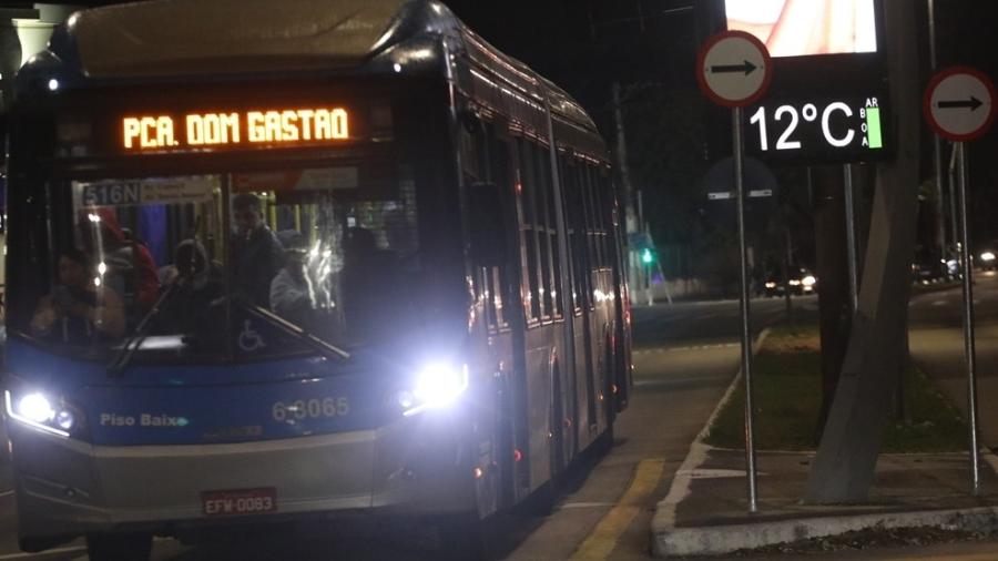 Frota de ônibus vai ser reforçada no domingo da Virada Cultural Frota de ônibus vai ser reforçada no domingo da Virada Cultural
