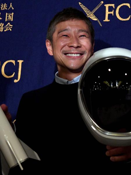 09.out.2018 - O milionário japonês Yusaku Maezawa deve ser o primeiro passageiro privado do voo ao redor da Lua que será realizado em 2023 pela SpaceX - Toshifumi Kitamura/AFP