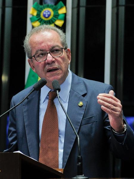 22.fev.2017 - José Aníbal (PSDB-SP) é ex-senador 22.fev.2017 - José Aníbal (PSDB-SP) é ex-senador