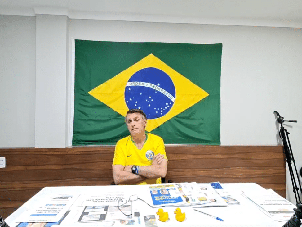 Lizzo disse 'Fora, Bolsonaro' sem saber quem era ele - 14/04/2022 -  Ilustrada - Folha