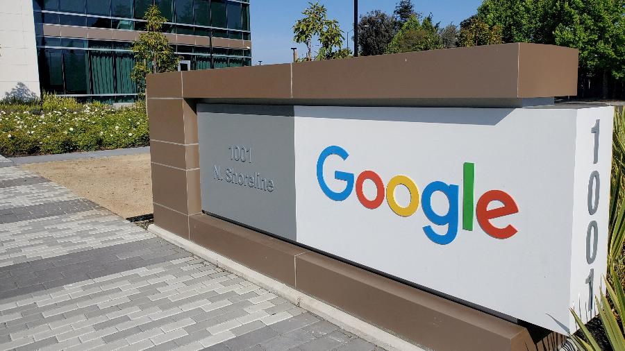Logotipo do Google na sede da empresa em Mountain View, na Califórnia (EUA) - Paraesh Dave/Reuters