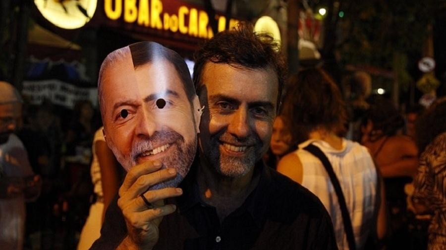 Deputado federal Marcelo Freixo (PSB-RJ) posa com máscara "Freixo e Lula" em comemoração do seu aniversário, no Rio - Reprodução/Instagram