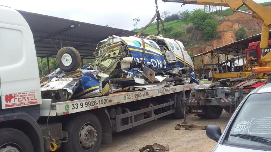 Destroços do avião que levava a cantora Marília Mendonça serão destinados para diferentes locais para investigação - DOCTUM TV