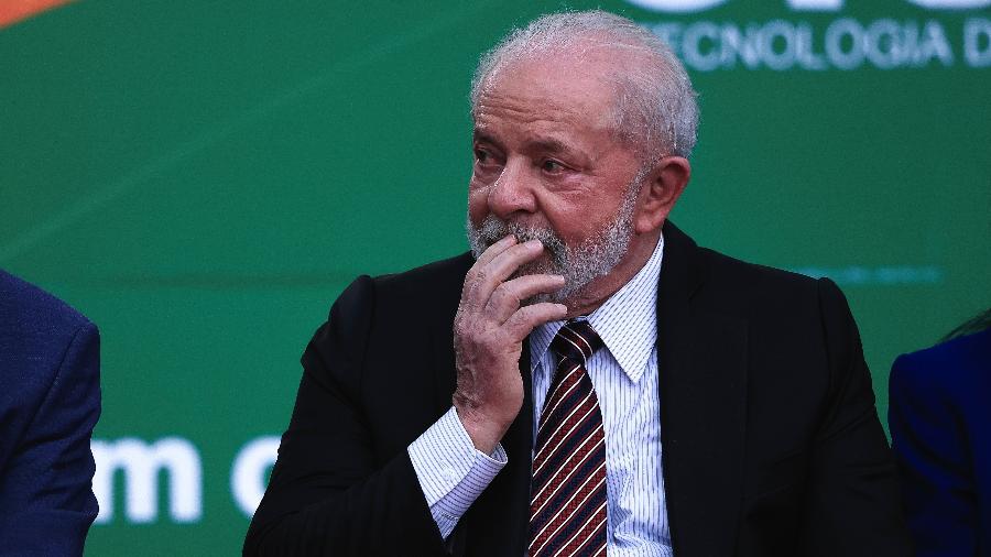 Lula faz tratamento contra dores na parte superior do fêmur desde março -  Ettore Chiereguini/Estadão Conteúdo