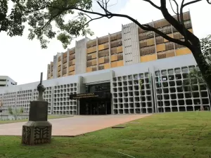 Tribunal de Goiás concede benefícios extintos e suspensos a juízes e desembargadores