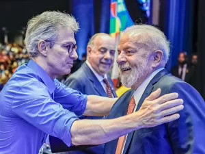 Zema diz ter ficado 'surpreso' ao saber de viagem de Lula a Minas: 'Não fui informado'