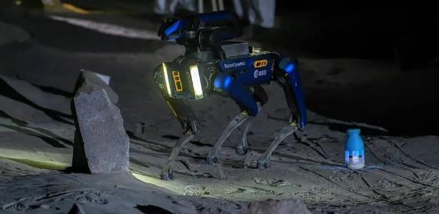 Photo: uol.com.br China to Send Robot Dogs to the Moon to Help Build Lunar Base