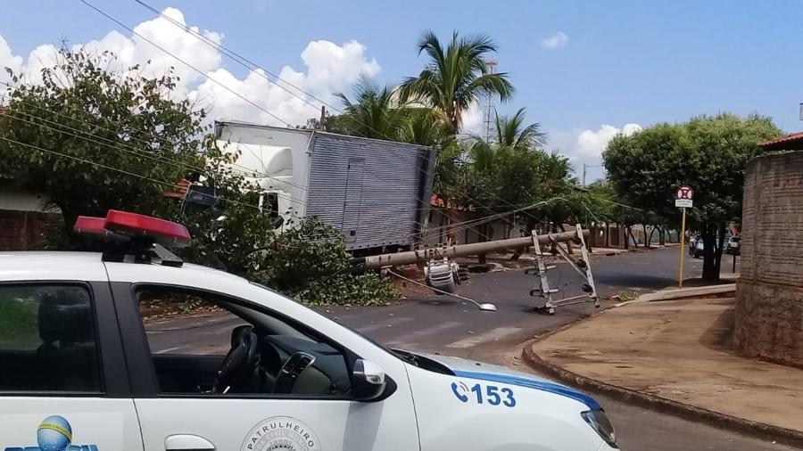 Acidente aconteceu na cidade de Tabapuã (SP) - Guarda Municipal de Tabapuã