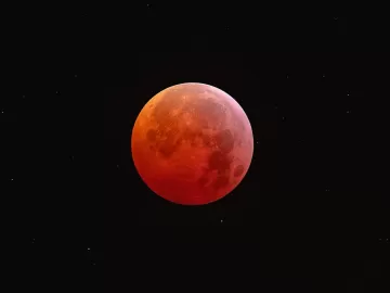 Lua de Sangue hoje: que horas vai ser e como assistir eclipse lunar?