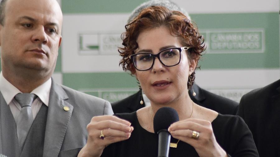 Carla Zambelli, em entrevista coletiva na Câmara dos Deputados, após ser alvo de operação da PF