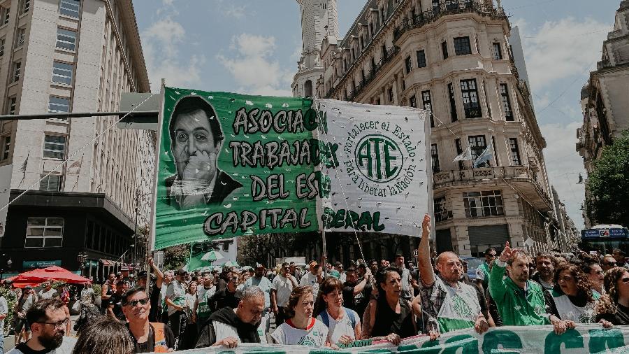 Protesto se concentrou em frente ao Ministério da Economia