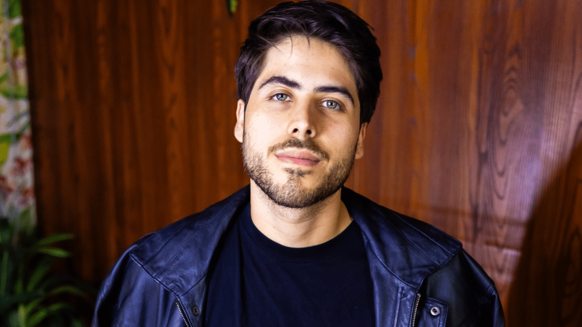 O DJ e produtor musical Lucas Brito Chaves, conhecido como Lucas Frota, está entre as vítimas da colisão entre dois helicóptero no Rio de Janeiro - undefined