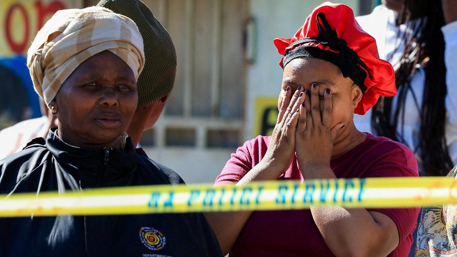Duas chacinas deixam 27 mortos e 26 feridos na África do Sul