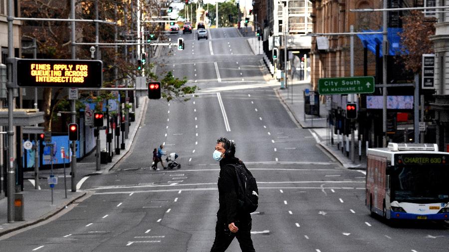 Sydney, a maior cidade australiana, está em lockdown há sete semanas, mas não consegue baixar numero de novos casos de covid-19 - Saeed Khan/AFP