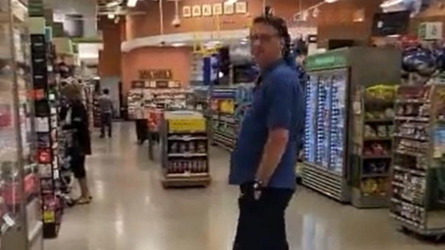 Jair Bolsonaro em supermercado dos EUA - Reprodução