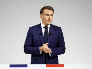 Macron adverte sobre risco de "guerra civil" perto de eleições francesas