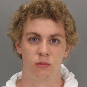 O ex-estudante de Stanford Brock Turner foi condenado a seis meses de prisão por estupro - Santa Clara County Sheriff"s Department/Reuters