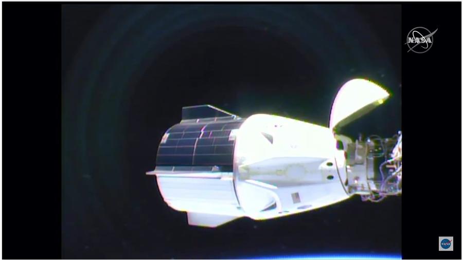 Cápsula Crew Dragon, da SpaceX, vista da ISS (Estação Espacial Internacional) - Reprodução/Nasa