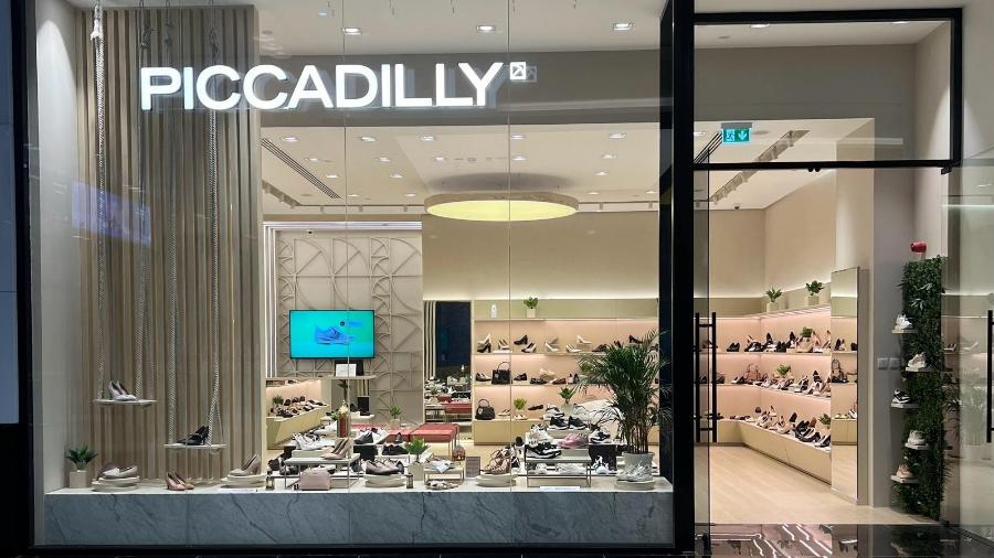 Loja da Piccadilly em shopping de Abu Dhabi, nos Emirados Árabes Unidos