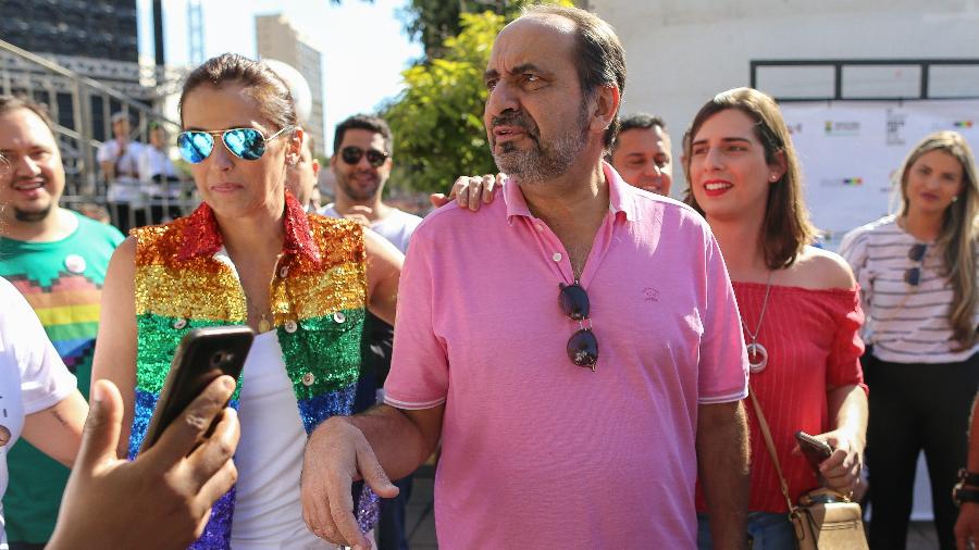 1Alexandre Kalil participou da 22ª Parada do Orgulho LGBT de BH no domingo - FLÁVIO TAVARES/O TEMPO/ESTADÃO CONTEÚDO