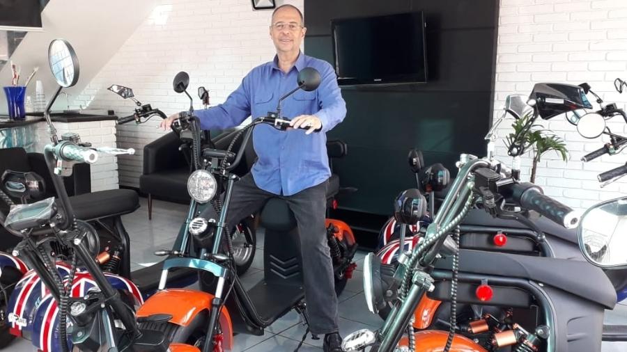 Empresário Roberto Elias Abdullatif, que comercializa motos elétricas em SP - Arquivo Pessoal