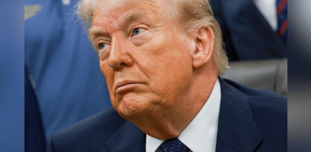 Sob pressão por segurança, Trump deve editar decreto sobre supervisão de IA