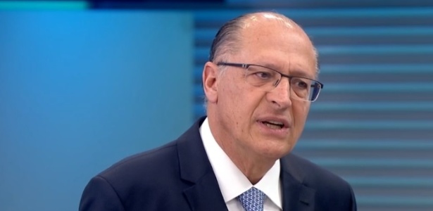Candidato do PSDB à Presidência, Geraldo Alckmin, em entrevista no Jornal da Globo