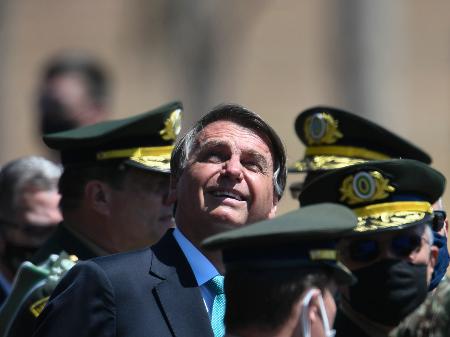 25 ago. 2021 - Presidente Jair Bolsonaro (sem partido) durante cerimônia pelo Dia do Soldado, em Brasília - Mateus Bonomi/Agif - Agência de Fotografia/Estadão Conteúdo